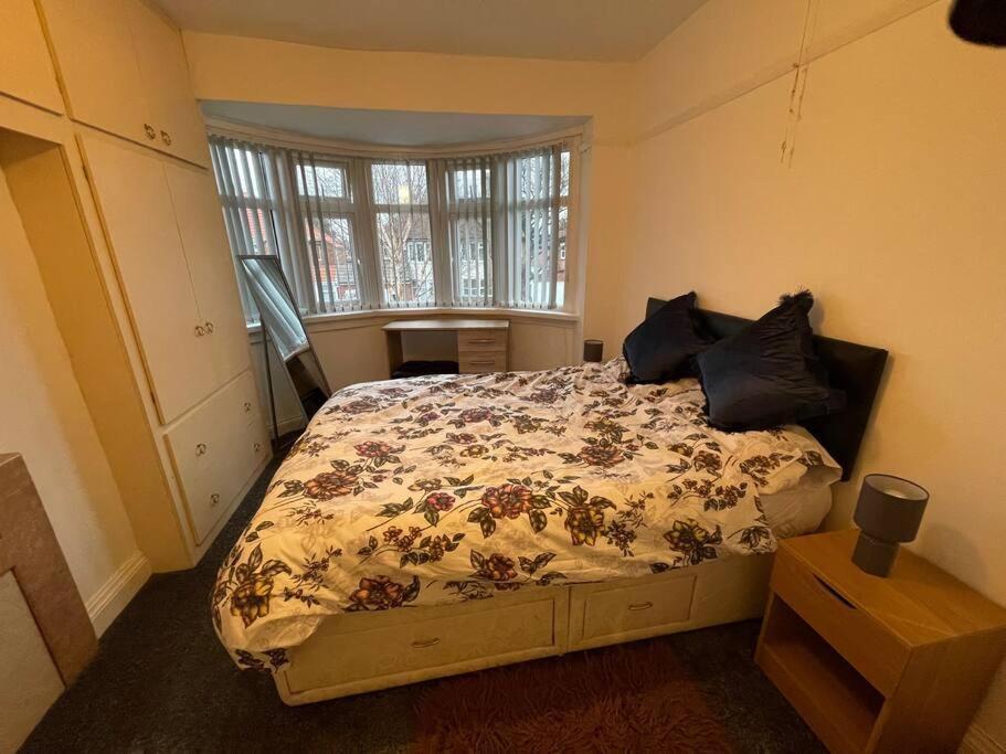 Large Beautiful 3 Bed House In City Of Birmingham Buitenkant foto